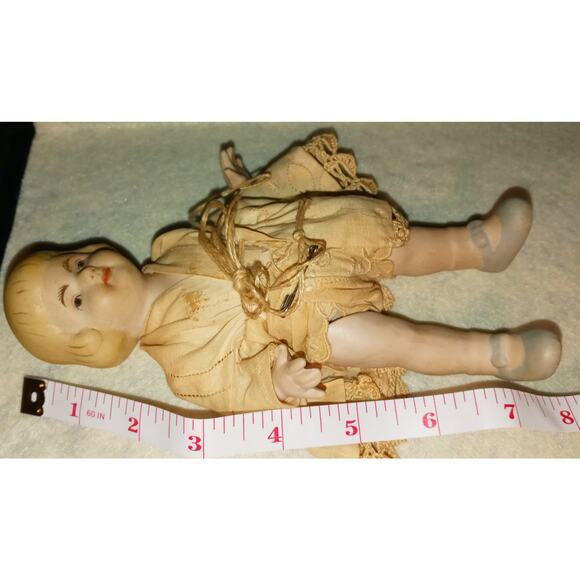 Antique Doll, Japan Jointed Blonde Painted Eyes - Picture 2 of 3